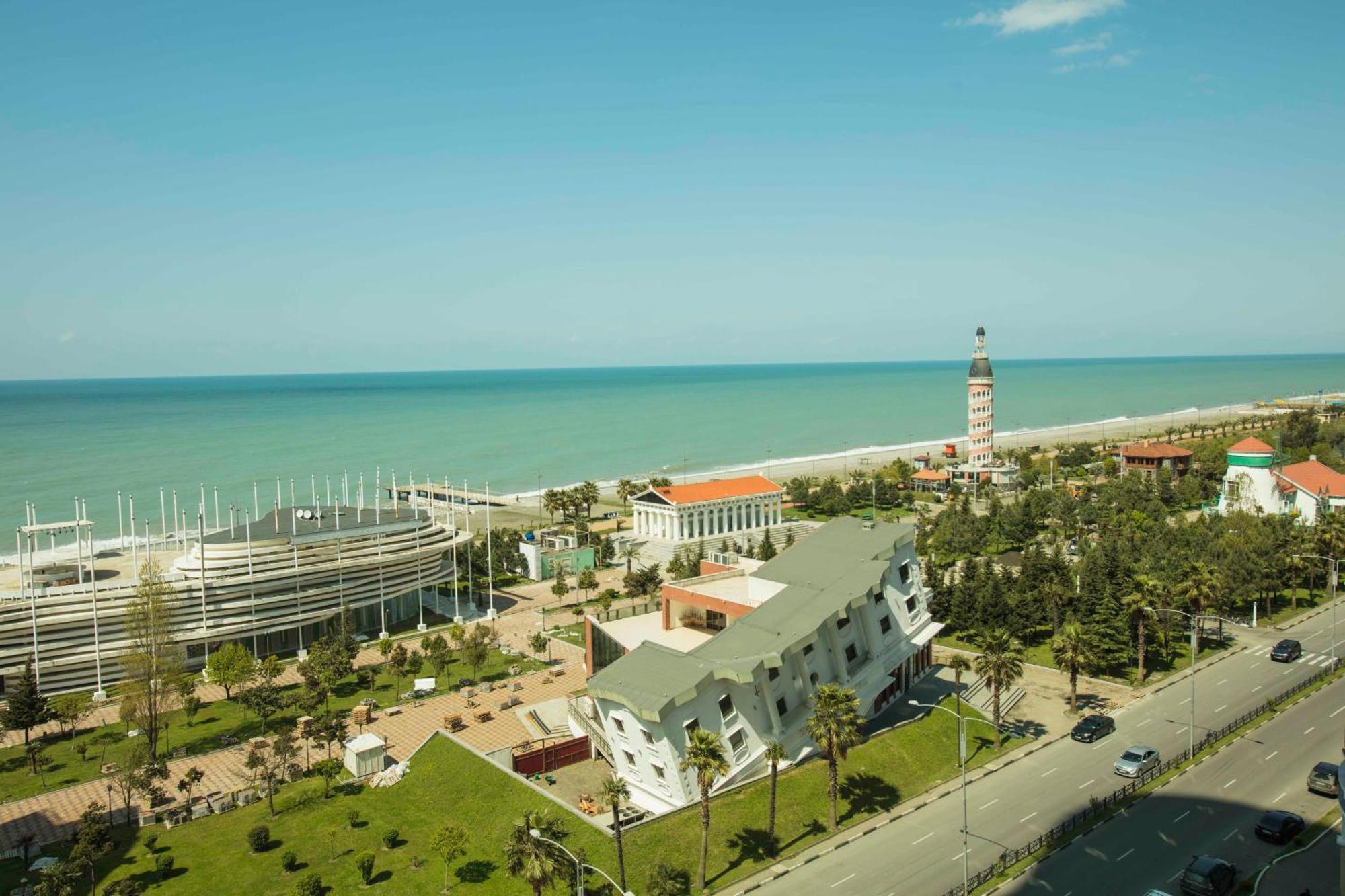 Panorama Sea Tower Aparthotel Μπατούμι Εξωτερικό φωτογραφία