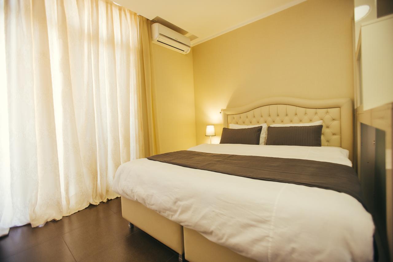 Panorama Sea Tower Aparthotel Μπατούμι Εξωτερικό φωτογραφία